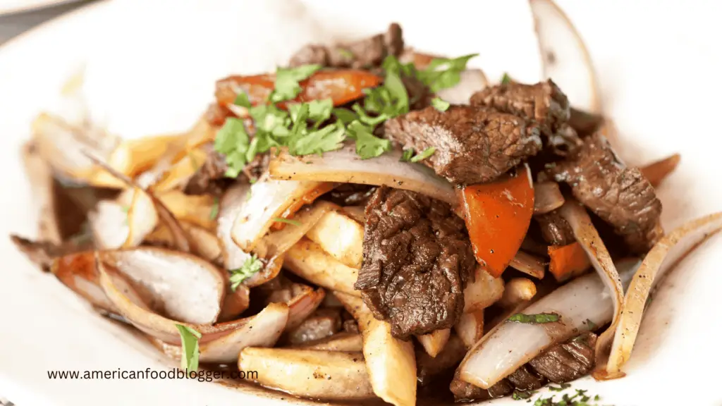 Lomo Saltado 